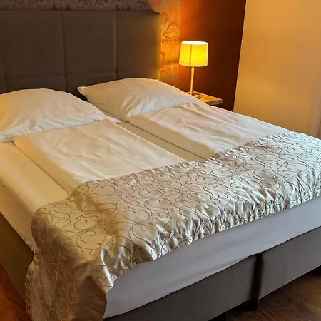 Wal Hotel