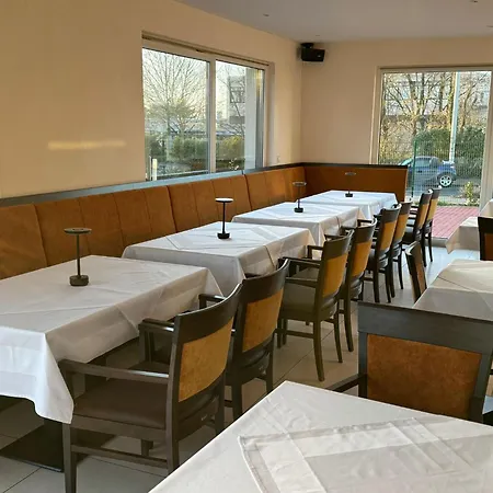 Wal Otel Liederbach am Taunus