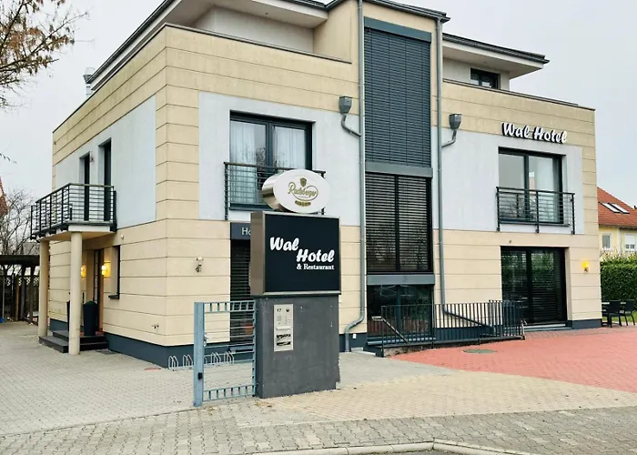 Wal Лидербах